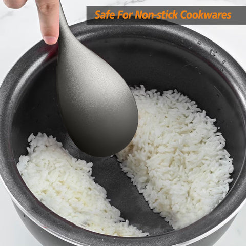 XiaoZu stain-resistant silicone spoon set on counter for durable daily use.