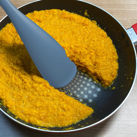 XiaoZu two-piece set provides versatile kitchen options for baking and serving