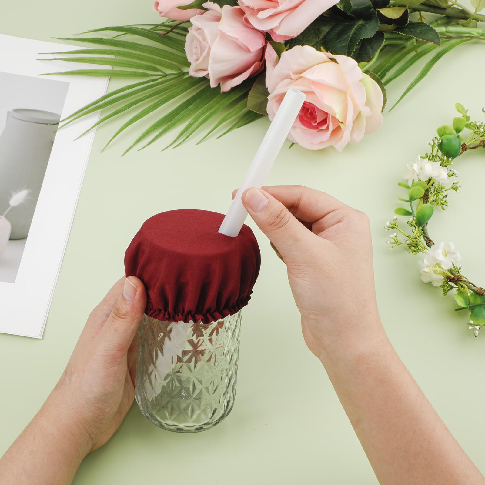 XIHIRCD party protection for cups helps reduce spills.