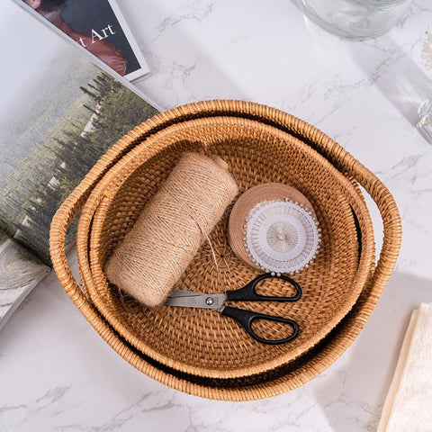 XIMISISE natural tone basket complements any shelf or table décor.