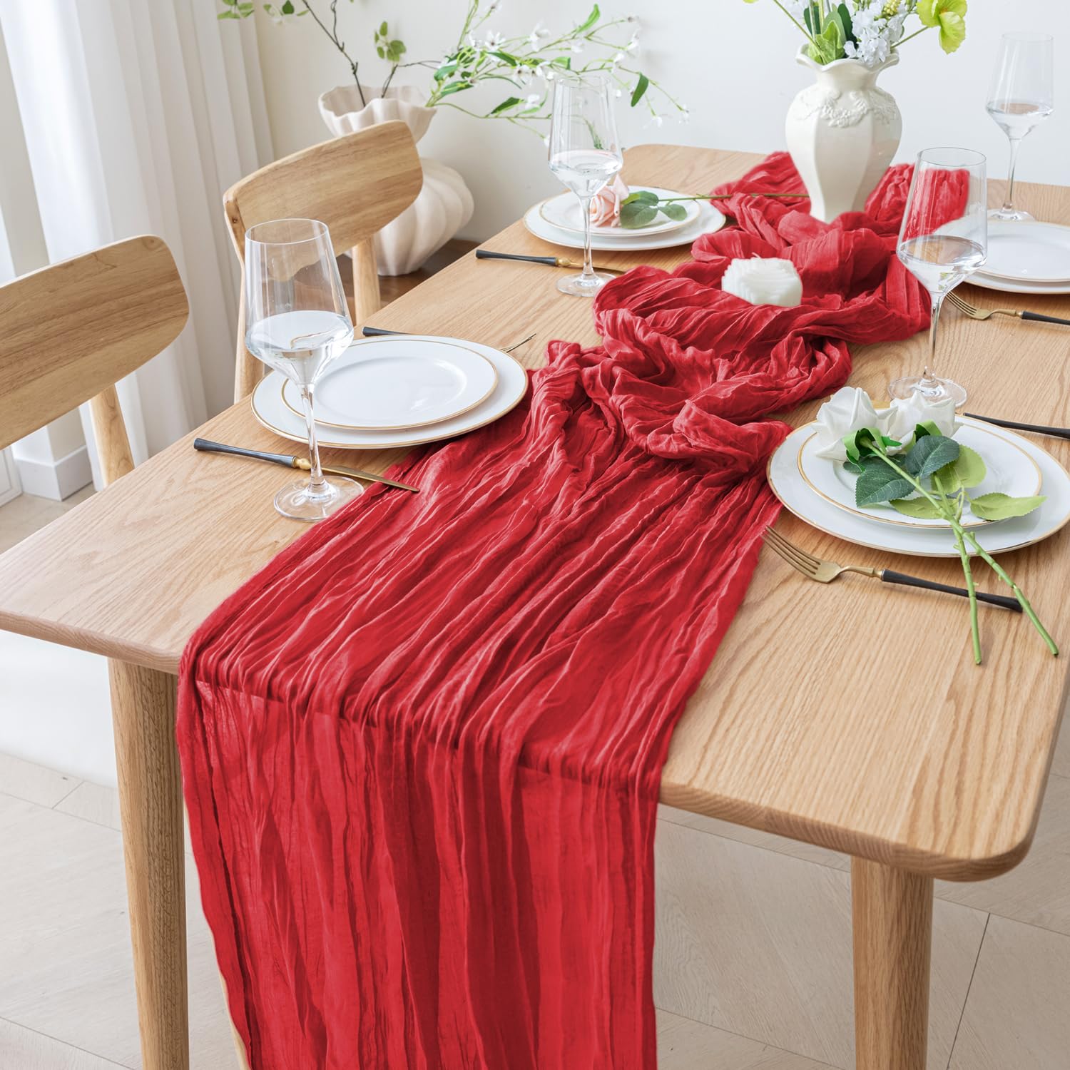 Xiomot reusable table runner offers easy care and long-lasting elegance.