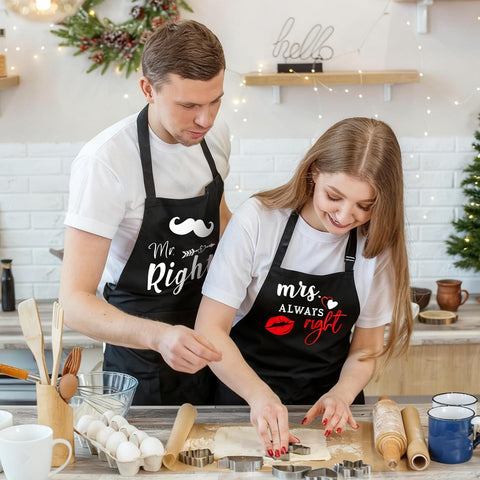 XLSXEXCL Waterproof polyester apron resists spills.
