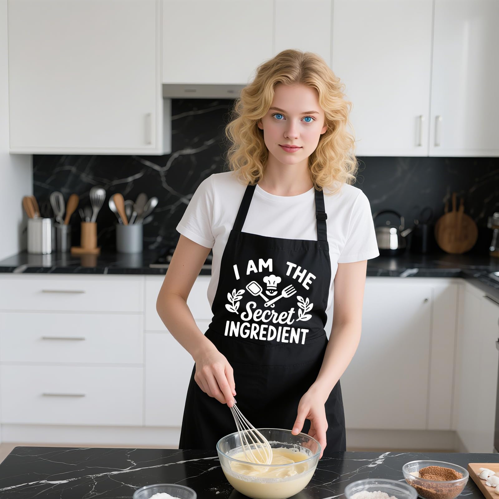 Xtilkmght personalized kitchen gift apron ideal for gifting cooks.