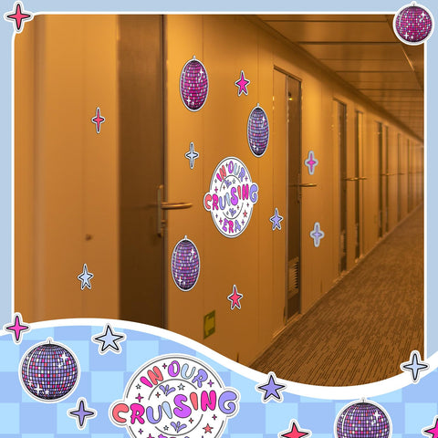 Xuhal 3-inch star magnet decorates doors with nautical whimsy.