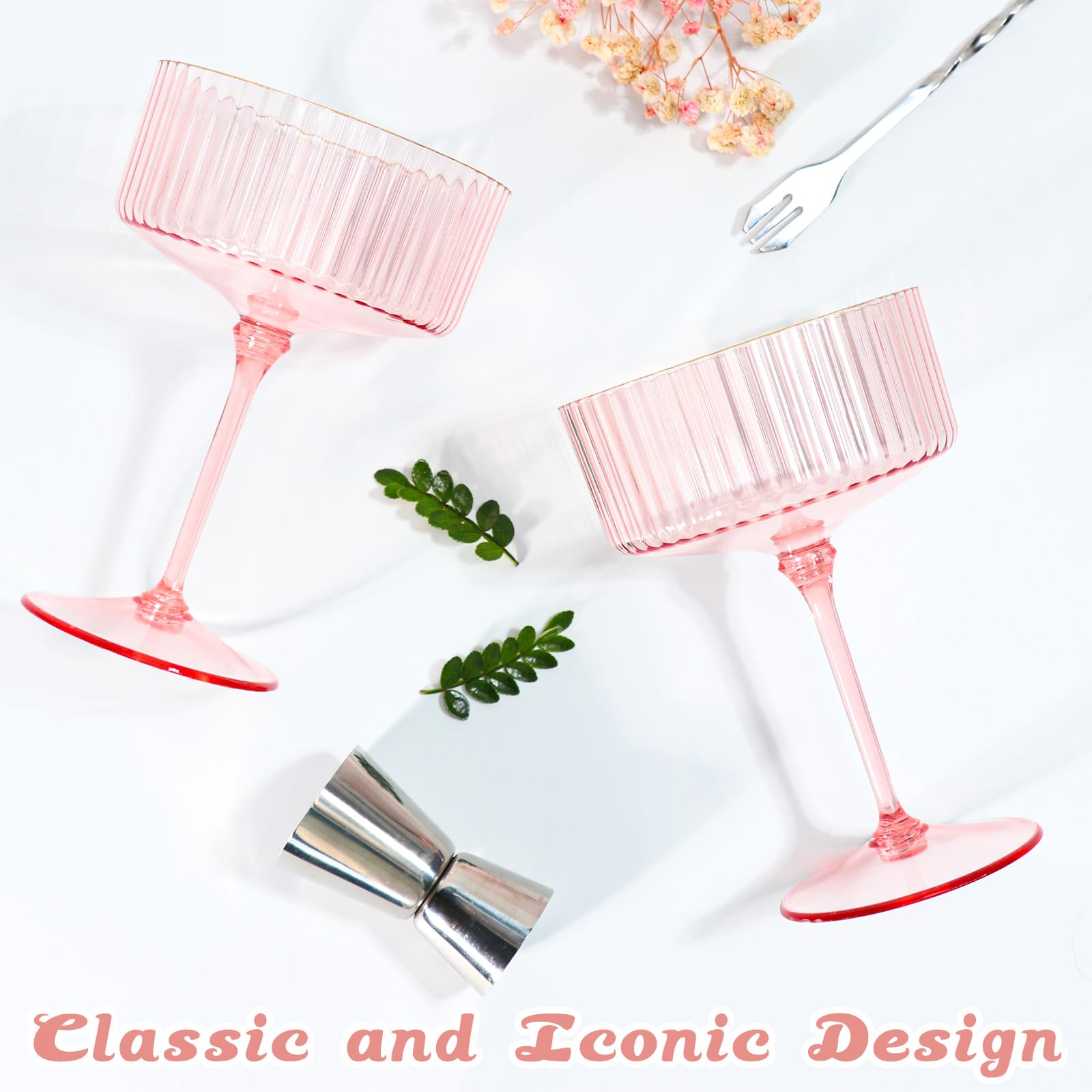 XUWAIDSGN shatterproof acrylic construction supports outdoor picnics and boat trips.