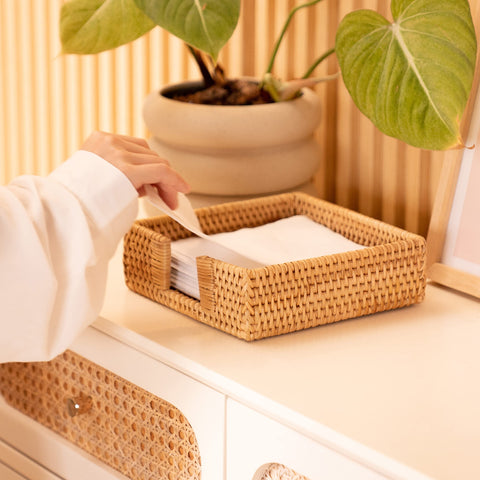 YANGQIHOME rattan napkin holder square side view highlights easy napkin access