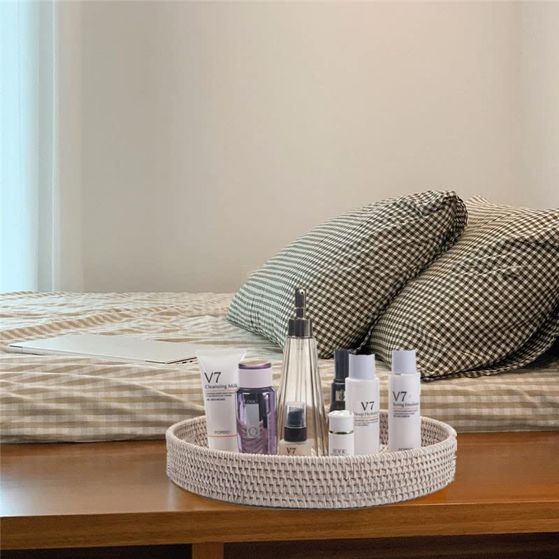 YANGQIHOME round rattan tray ideal for fruit and snacks display.
