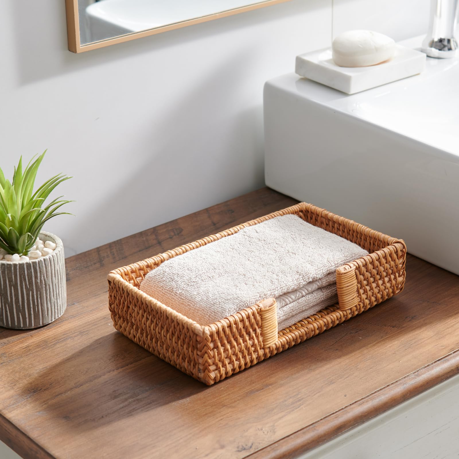 YANGQIHOME side-cutout napkin holder for easy napkin access at bottom.