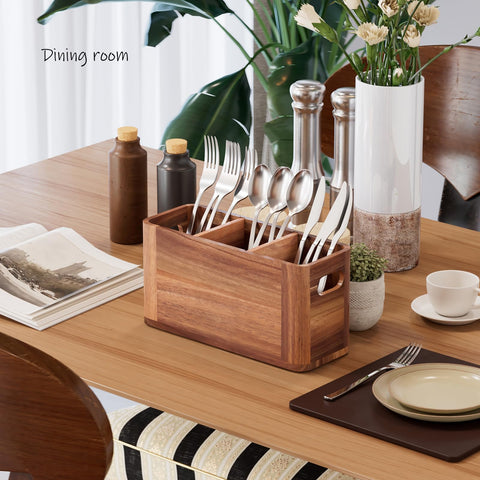 Yaoyiizy removable dividers simplify cleaning and flexible storage for this caddy.
