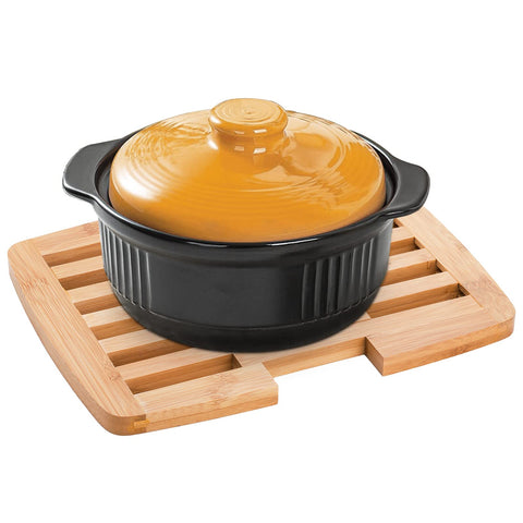 Yarlung two-pack bamboo trivet offers versatile set for busy kitchens.