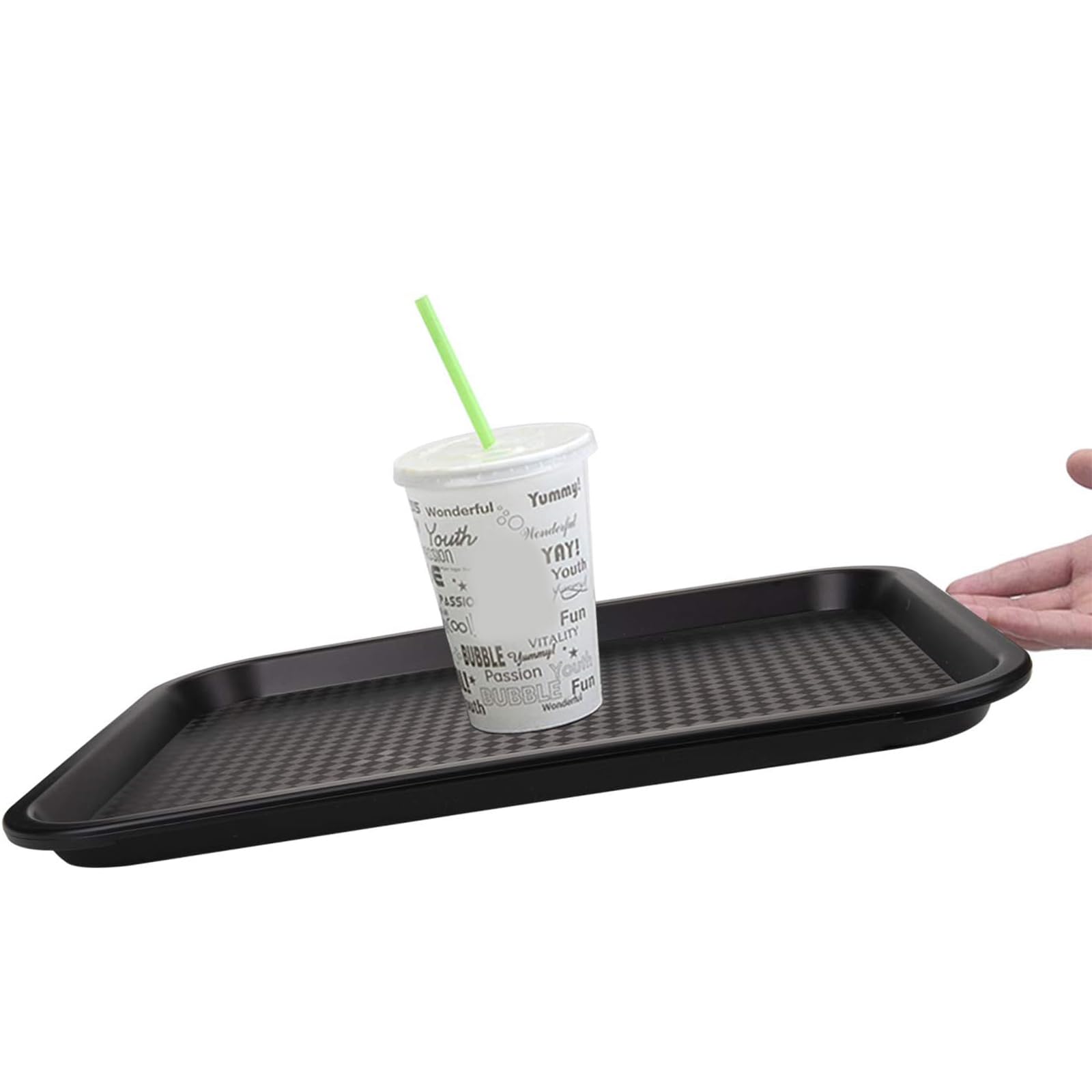 Yarlung tray with stackable lugs promotes airflow between trays.