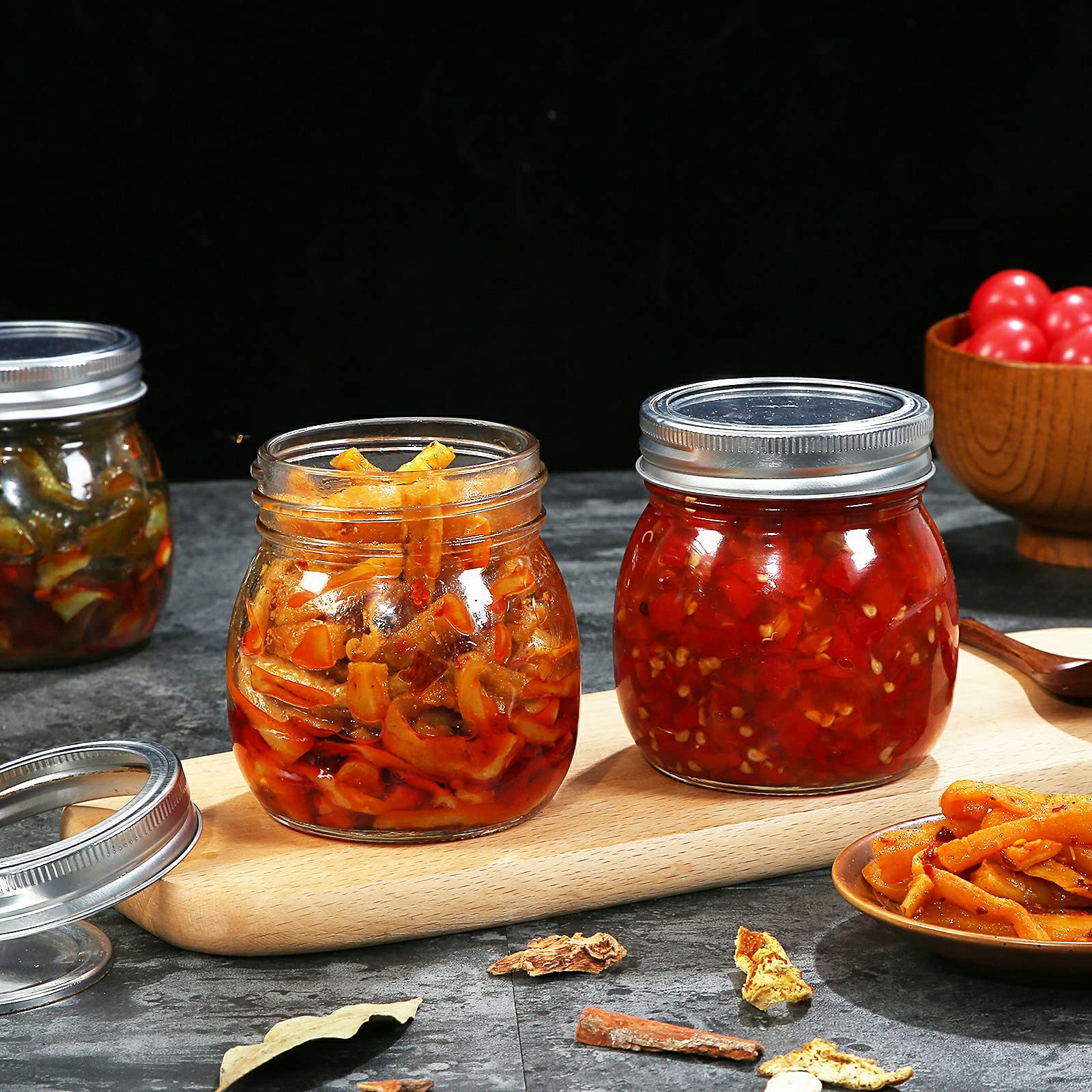 YEBODA airtight silver lid and band on a jar for leakproof storage.
