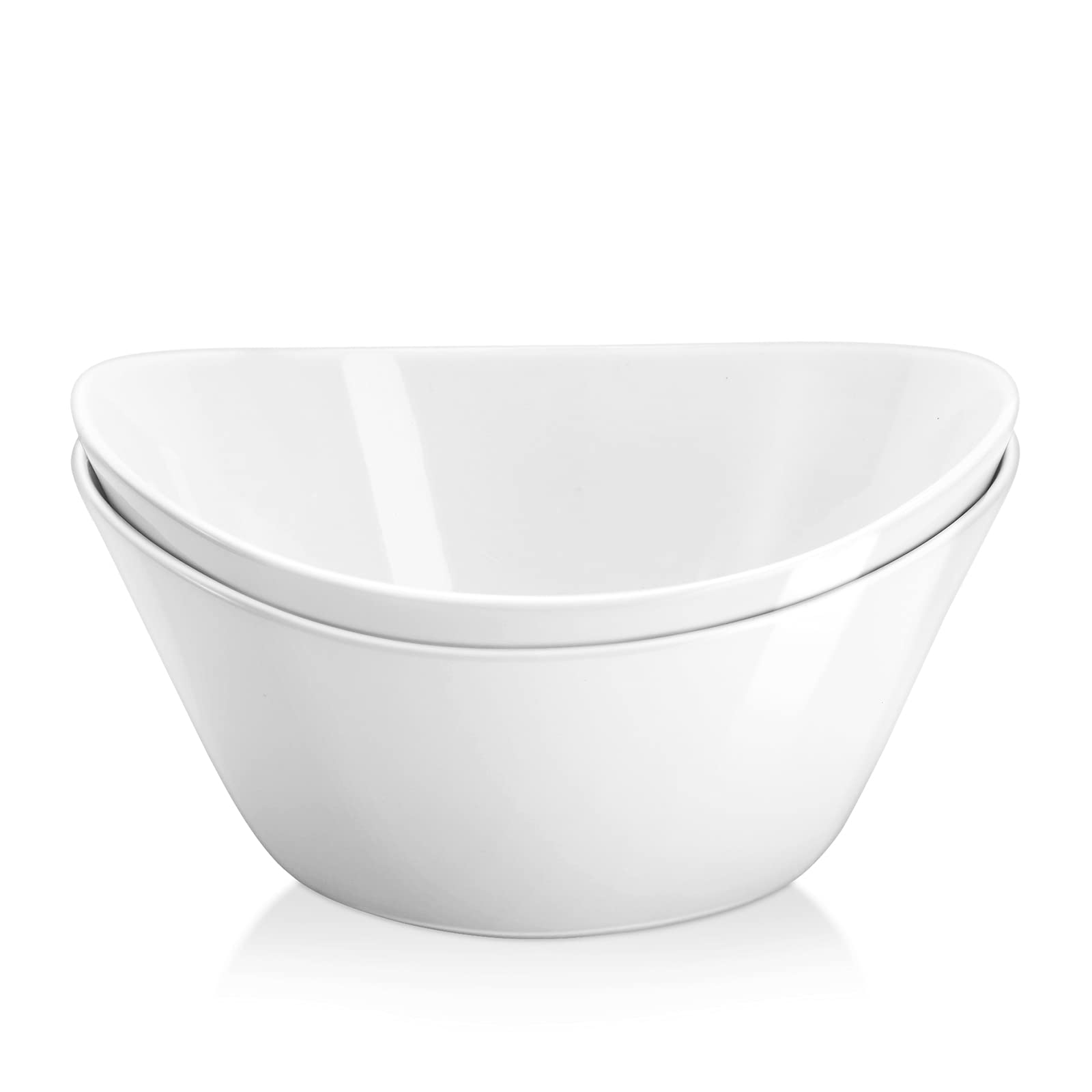Yedio porcelain bowls with wide opening ideal for salads and pasta at family dinners.