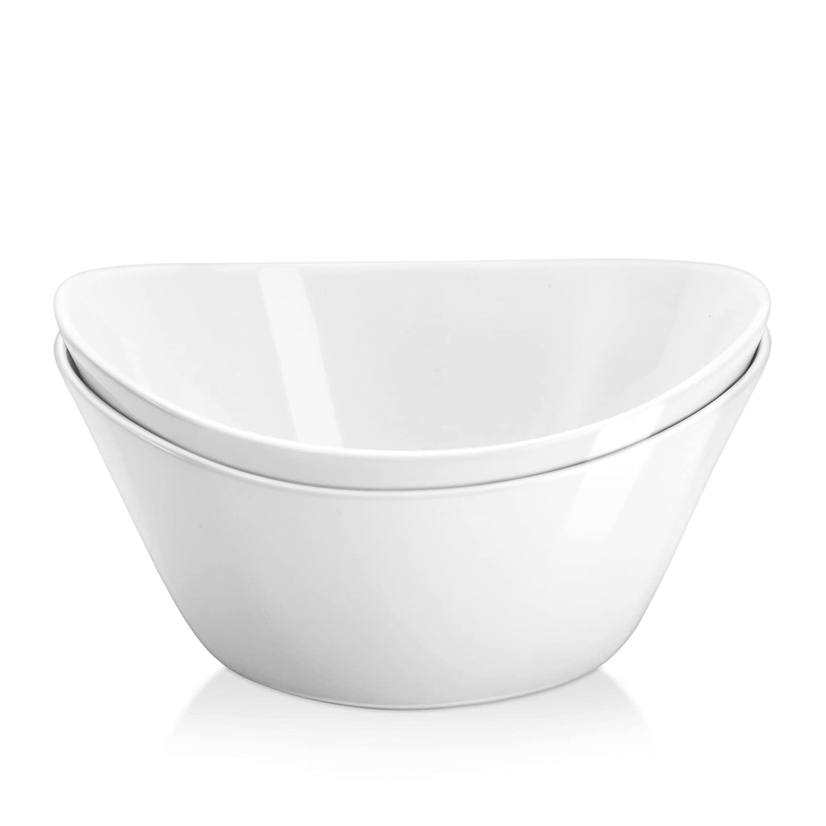Yedio porcelain bowls with wide opening ideal for salads and pasta at family dinners.