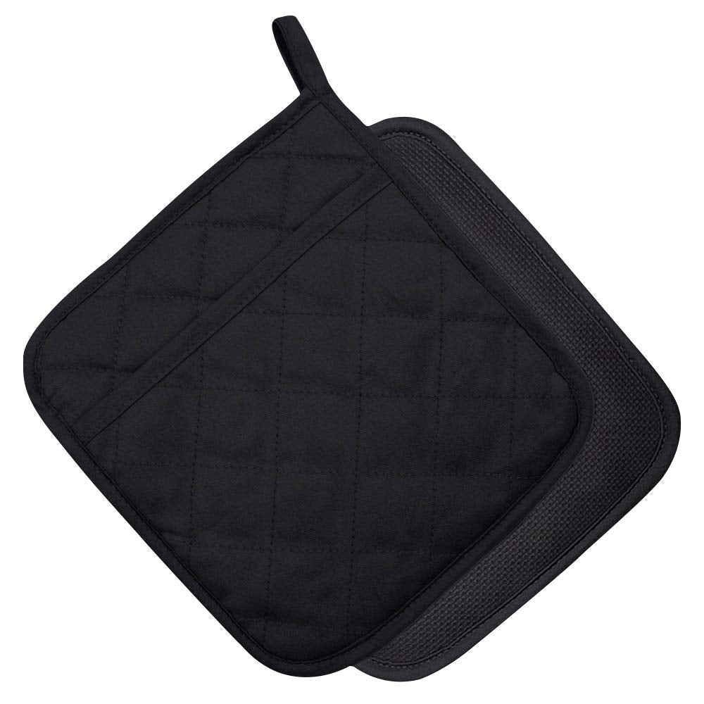 YEKOO pot holder front cotton fabric for a secure grip on hot dishes.