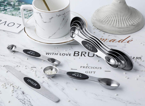 YellRin stainless steel spoons are rust- and bend-resistant.