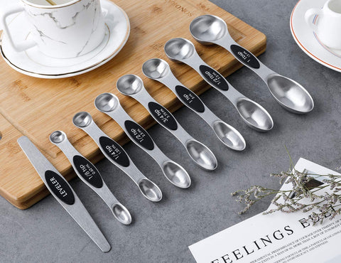 YellRin versatile measuring spoons for baking, cooking, and powders.