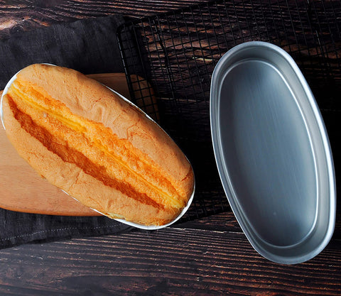 Yesland 9x4.5x2.25 inch oval pan ideal for breads and pastries.