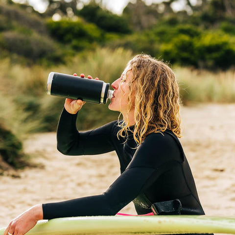 TripleHaul Handle makes carrying the YETI Rambler 26 oz comfortable