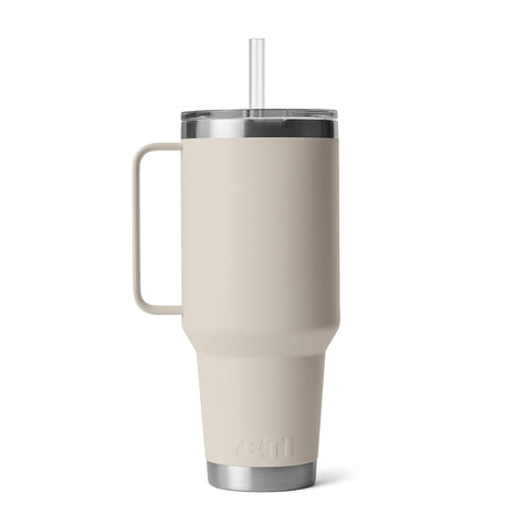 Dent-resists design helps keep the tumbler looking new