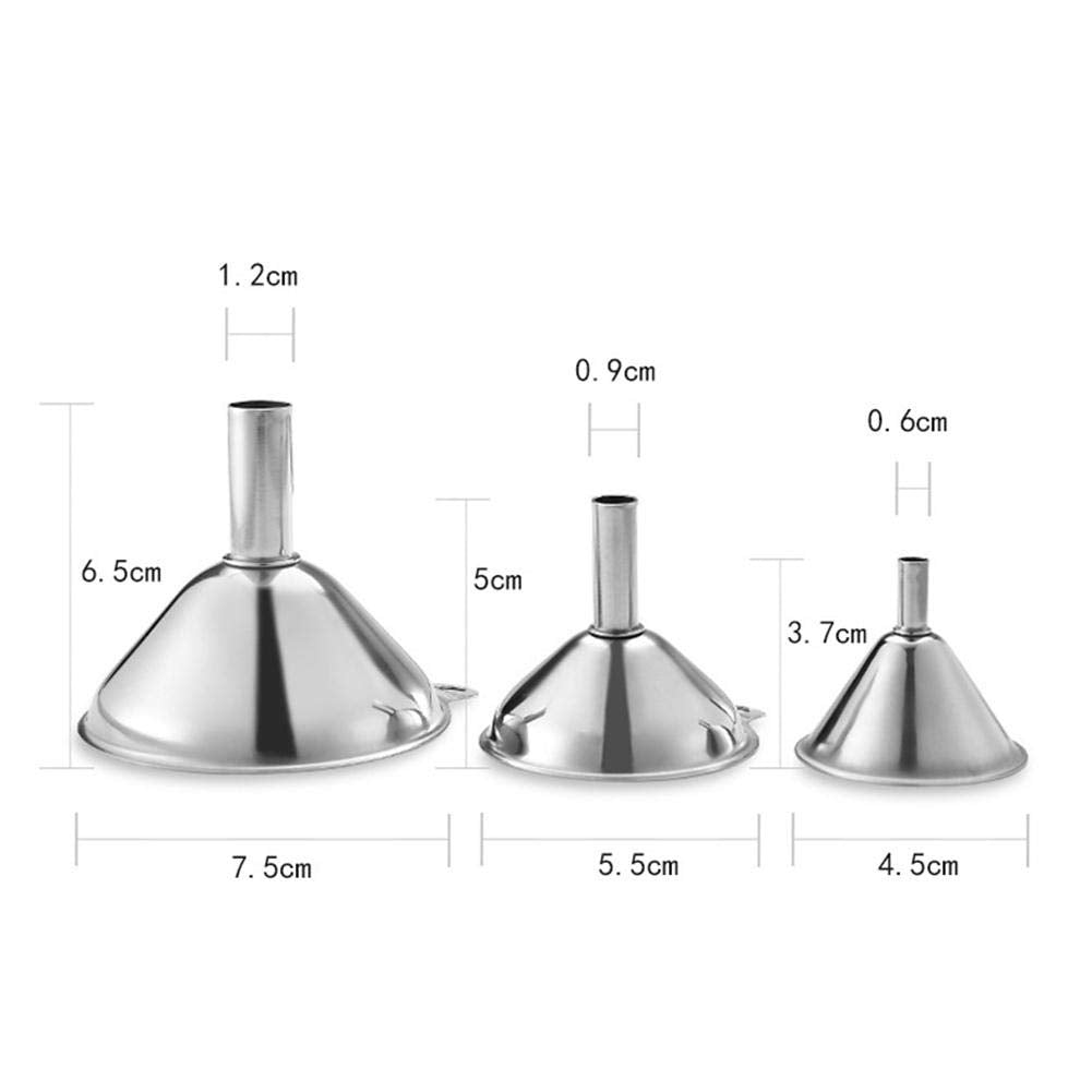 YEVIOR kitchen funnel set in action reduces mess.