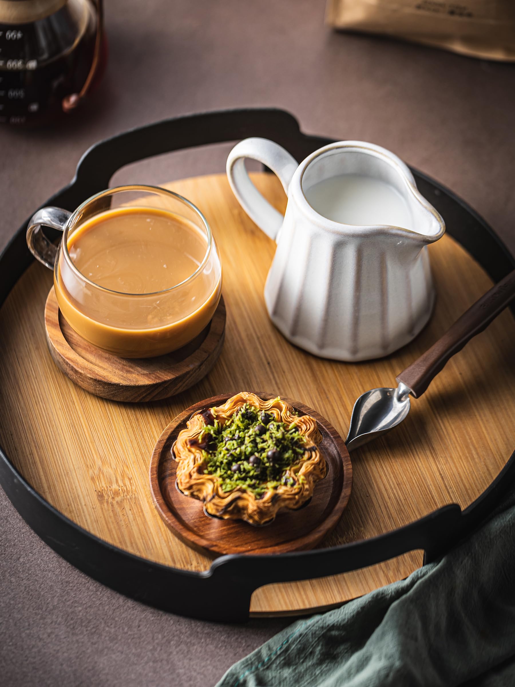 YHOJOY 10 oz capacity creamer for coffee, sauces, or toppings