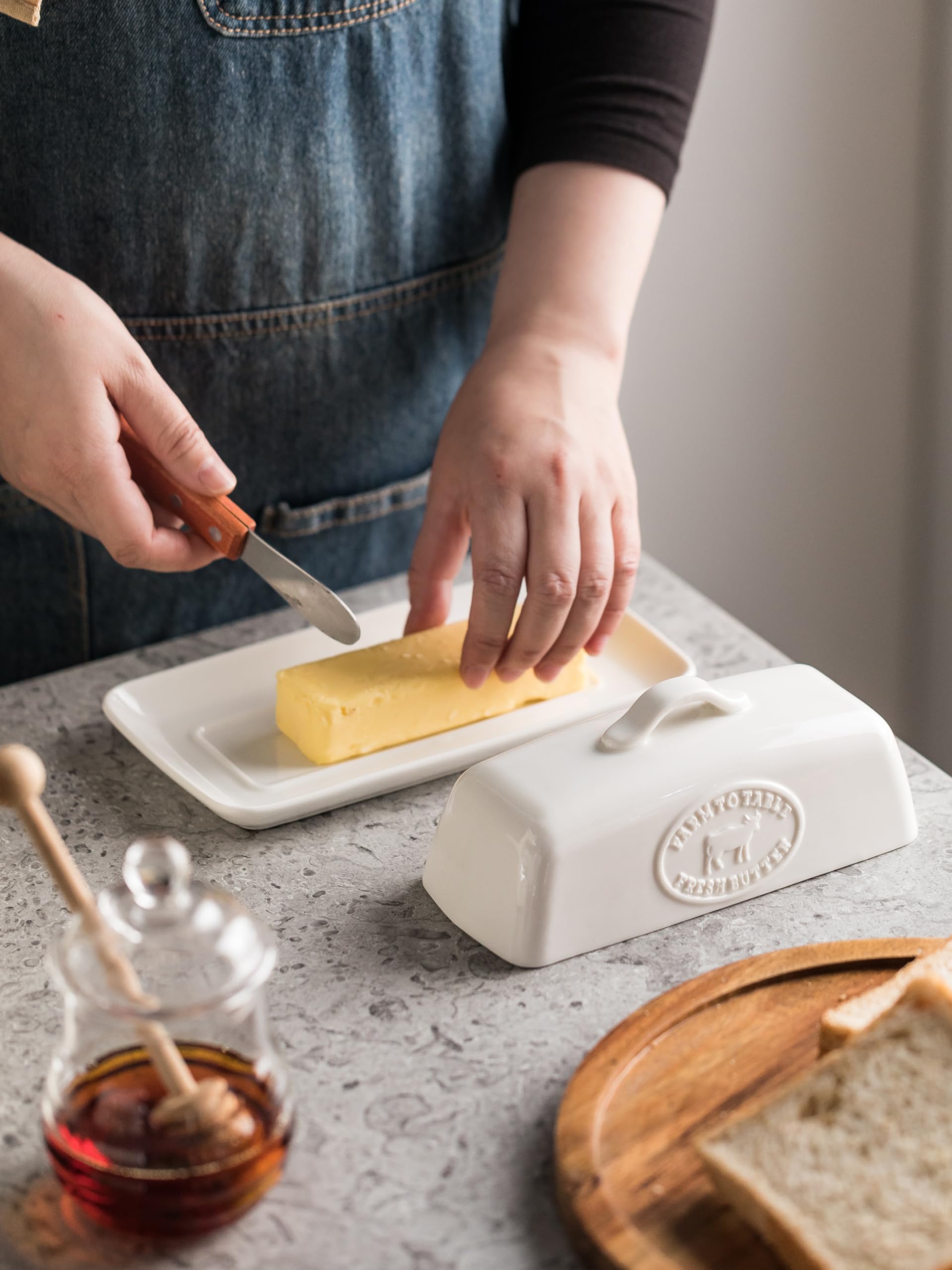 YHOJOY butter dish with handle for easy lifting and scooping