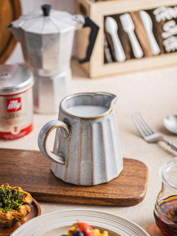 YHOJOY ceramic creamer suitable for sauces and salad dressing