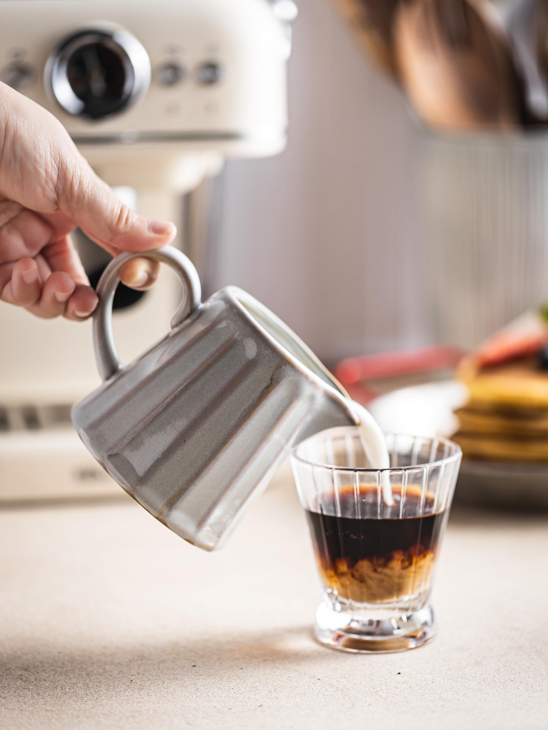 YHOJOY microwave-safe and dishwasher-safe for simple mornings