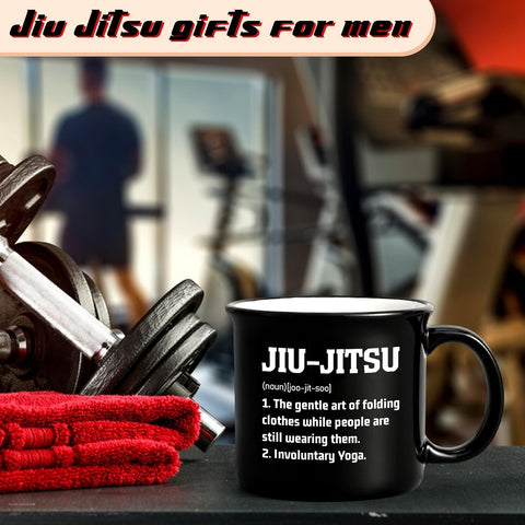 YHRJWN mug beside a gym bag, ready for post-training hydration.