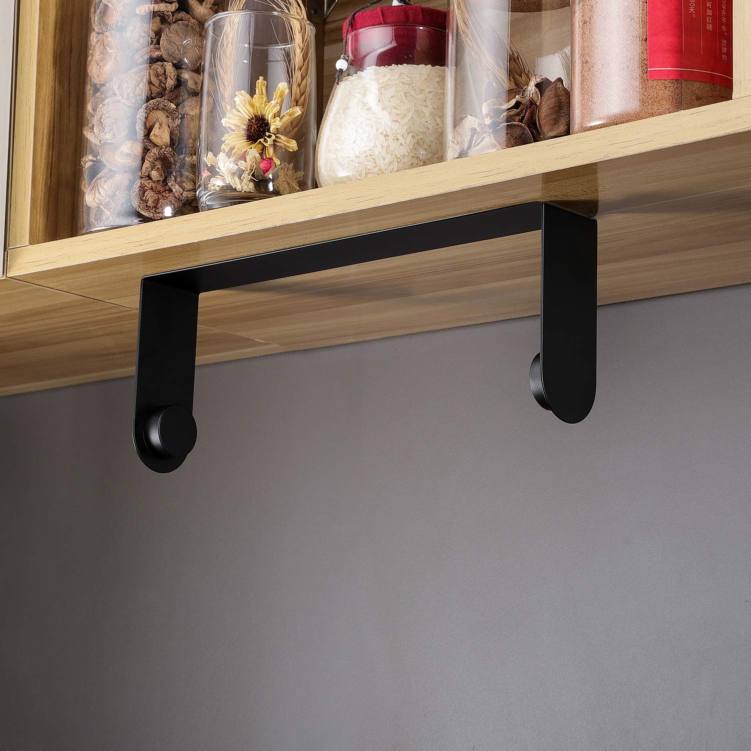 YIGII under-cabinet setup demonstrating space-saving placement.