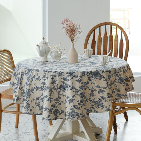 YiHomer Pastoral round tablecloth edge seam showing neat craftsmanship.