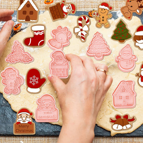 YLOLUL Christmas sock stamp creates cute, themed treats for gatherings