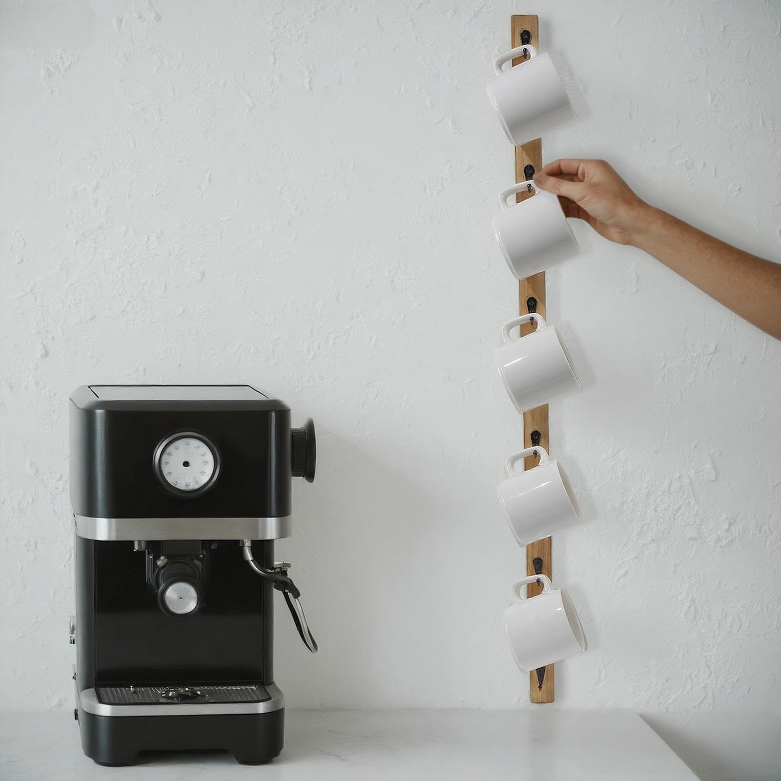 Durable wood construction Yohsnor mug rack built to last