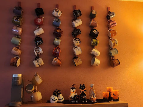 Versatile use Yohsnor mug rack in kitchen, office, cafe, or dorm
