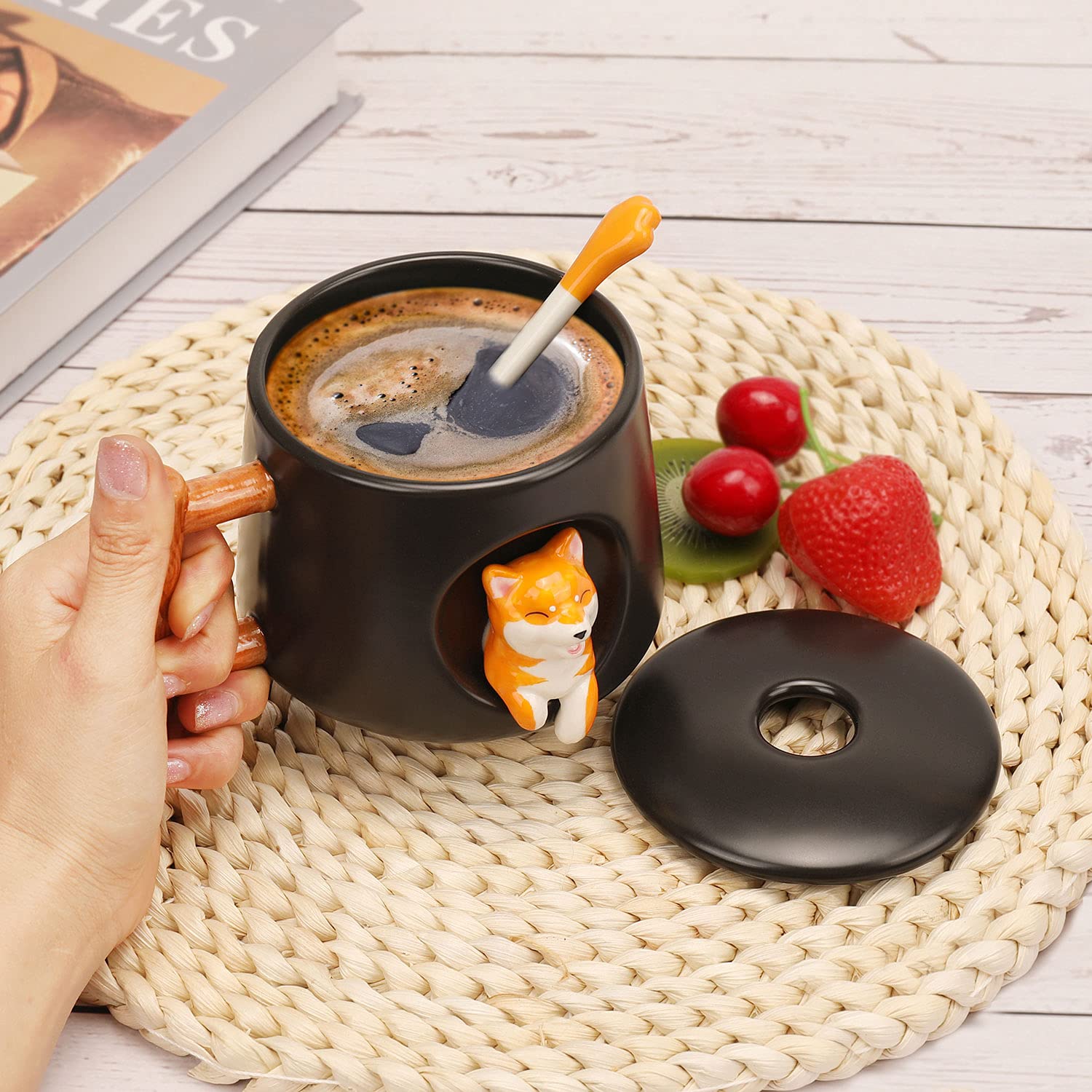 YLOKO ideal gift for dog lovers and friends.