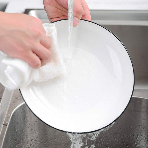 YOLIFE gift-ready ceramic plate set for entertaining lovers