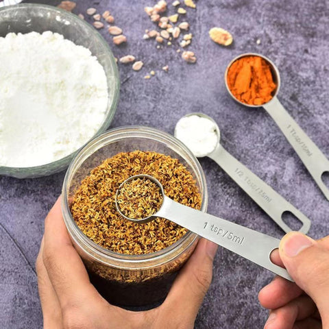 YUNNKEEY reliable kitchen tool for accurate pouring and scooping during meal prep.