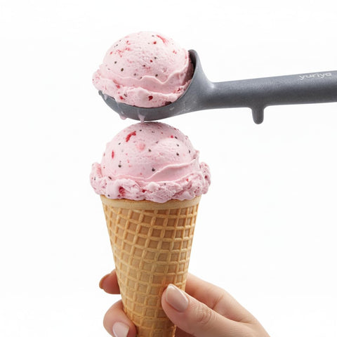 Yuriya 7-inch scoop size provides controlled portions for serving