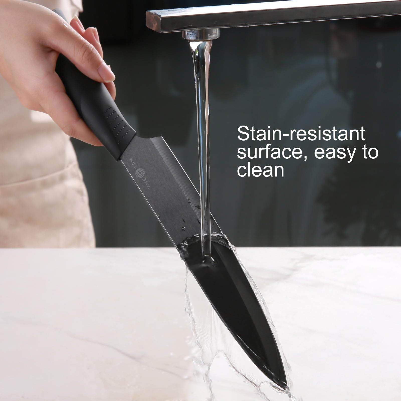 YUSOTAN ceramic knife on cutting board ready for prep.