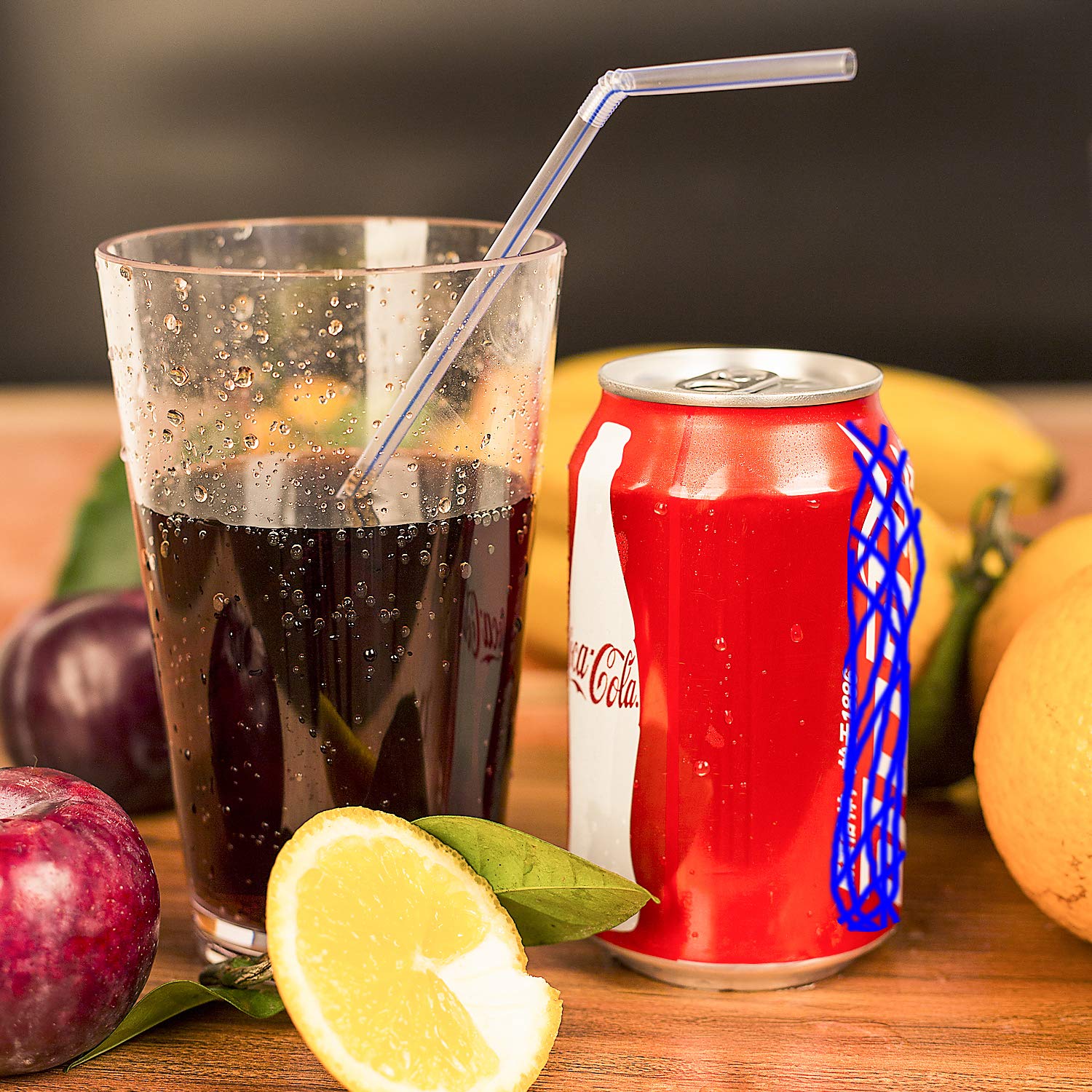 YUYUHUA clear walls showcase drink colors for cocktails or juice