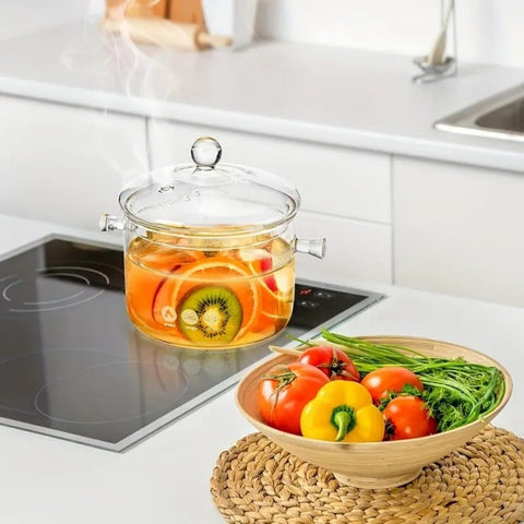 yvsay glass saucepan close-up of lid fit and design