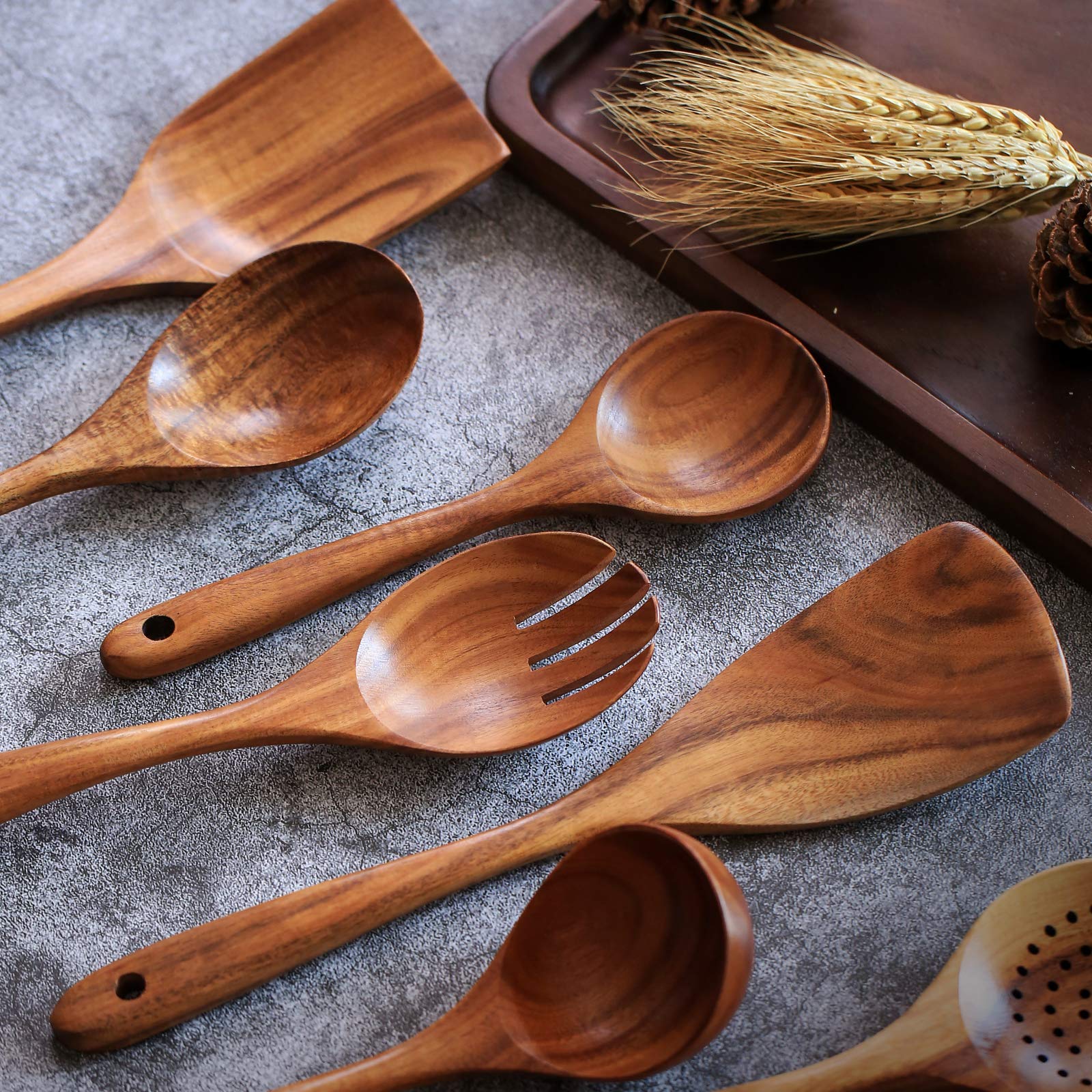 YYLTJR teak serving spoon for larger dishes and efficiency