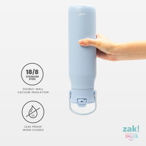 Zak Designs Minnie Mouse Harmony bottle vacuum insulation prevents condensation on the outside.