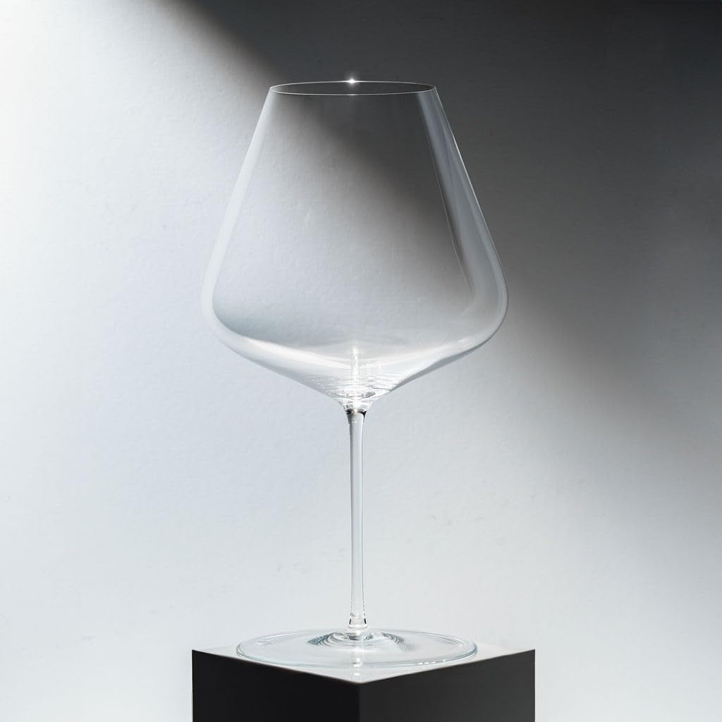 Zalto Denk'Art Burgundy red wine glass dishwasher-safe while preserving crystal clarity.