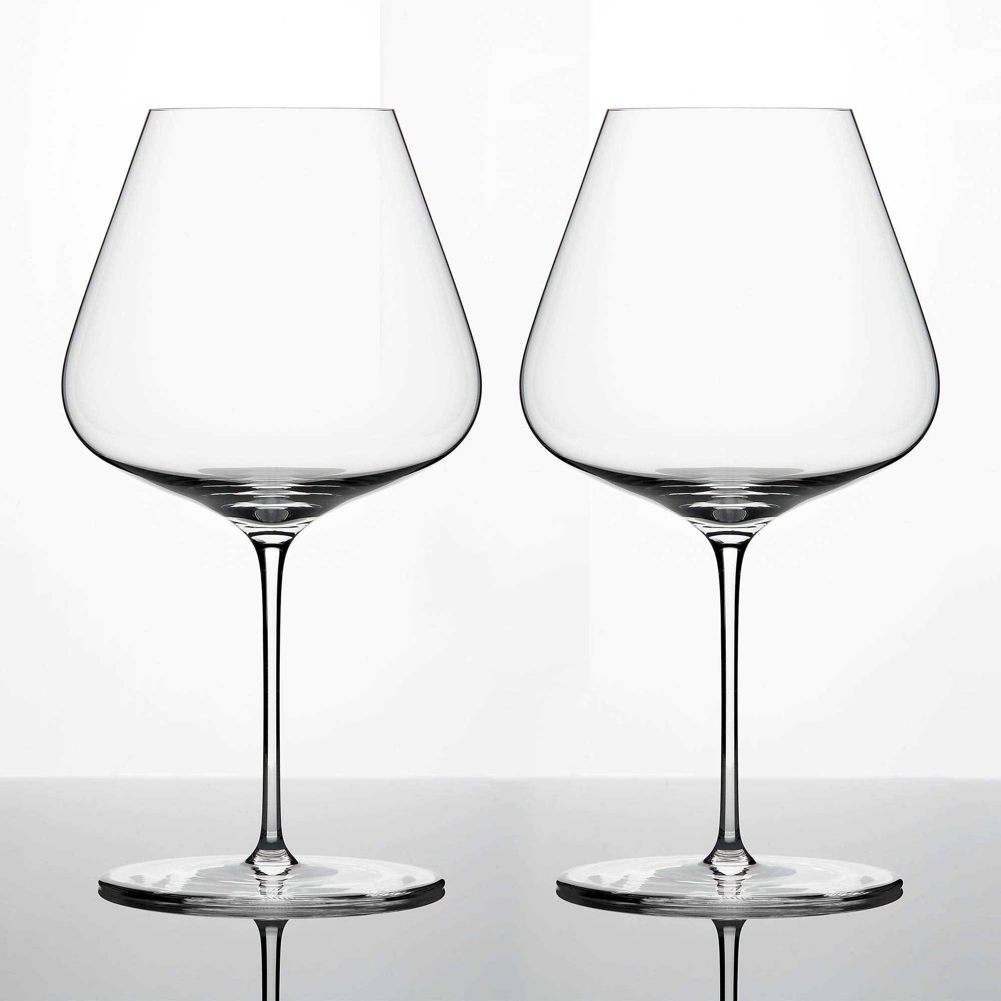 Zalto Denk'Art Burgundy red wine glass hand-blown crystal for refined tasting.