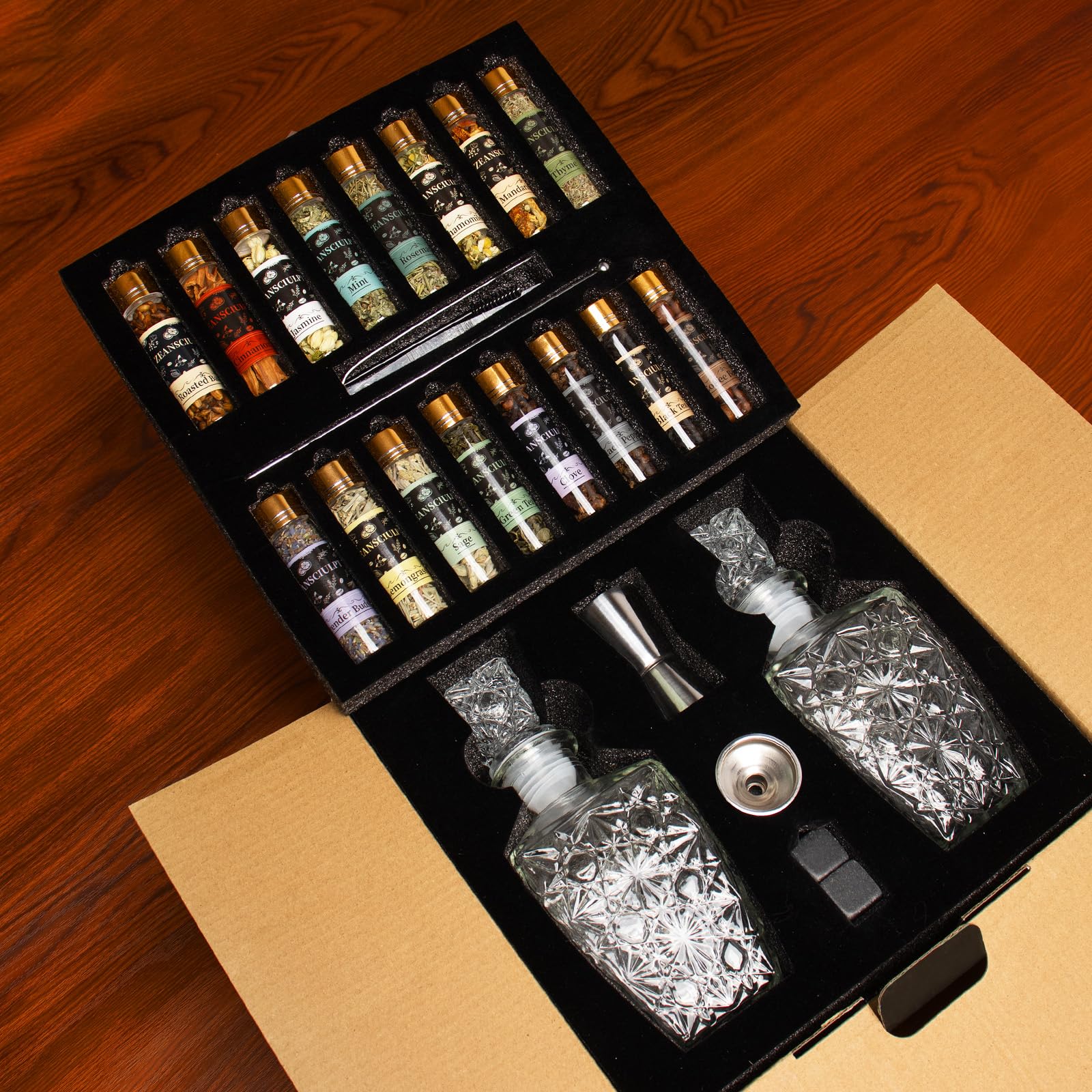 ZeanSciulpt guidebook with cocktail ideas for at-home mixology