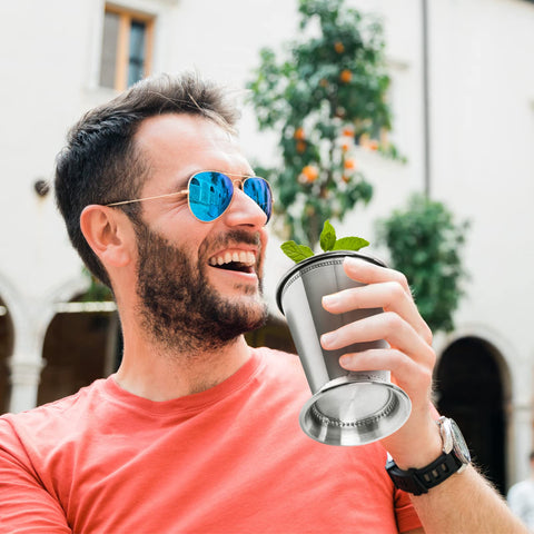ZEAYEA durable reusable cups are easy to clean after gatherings.
