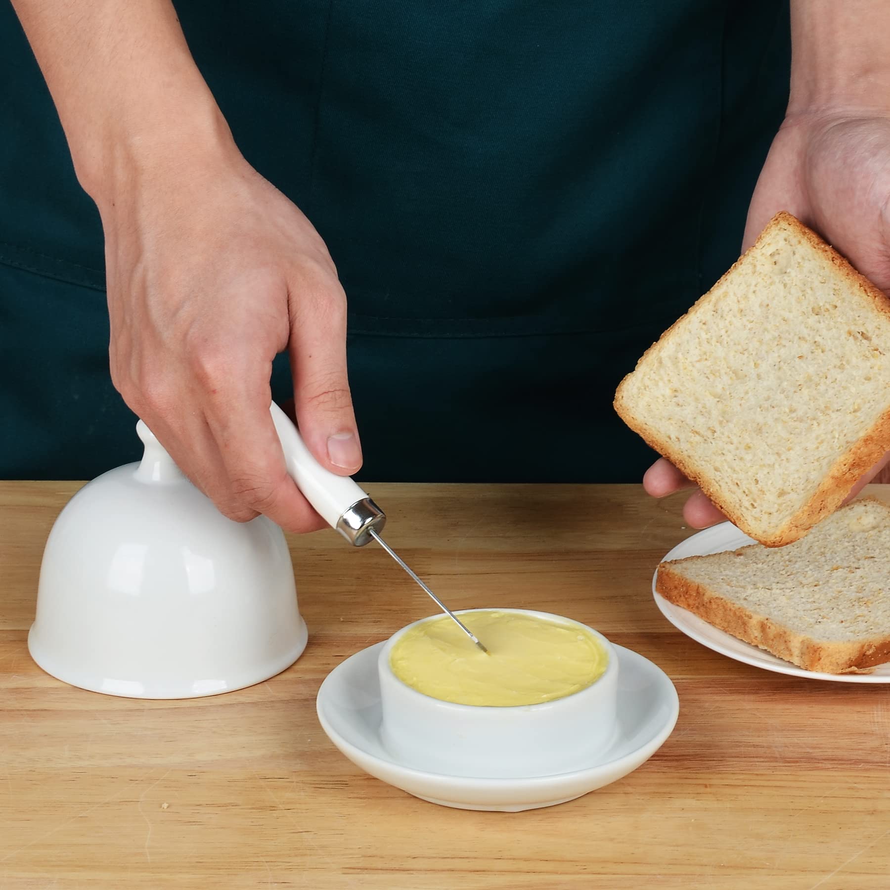 ZEBERBO butter dish is dishwasher-safe for quick cleanup after meals