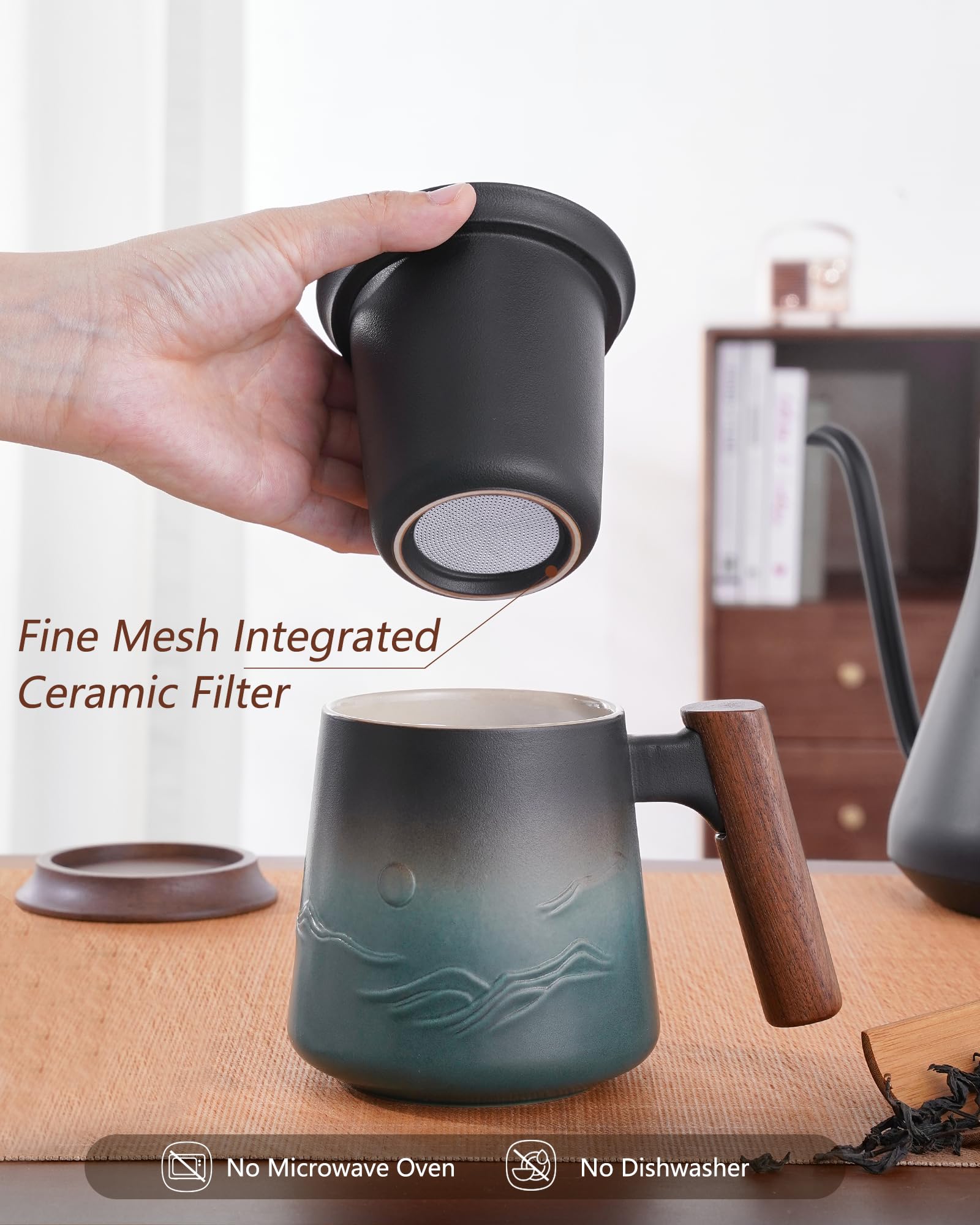 ZENS lid doubles as a coaster to catch drips after steeping